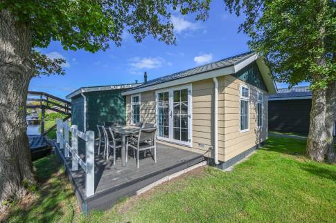 The Tuin of Type Oever Stern - nr. 34 in Vakantiepark Giethoorn