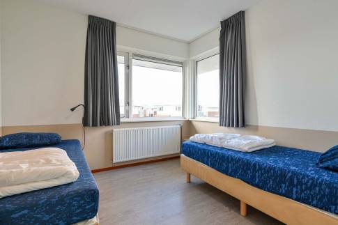 The Slaapkamer 1 of Type 6L2 - nr. 631 in Landal Esonstad