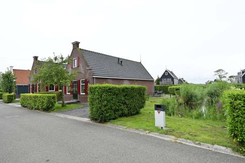 The Buiten of Type Waterland 8 - nr. 119 in Vakantiepark De Beemster