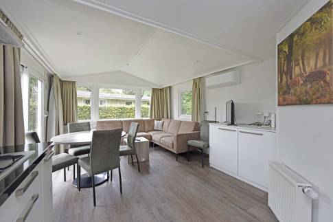 The Woonkamer of Type Buitenverblijf Comfort 5 - nr. 339 in Resort Arcen