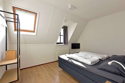 The Slaapkamer 2 of Type 6CK - nr. 318 in Landal Esonstad