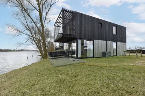 The Buiten of Type Sunset 6p - nr. 12 in Lakeside Resort Brielle