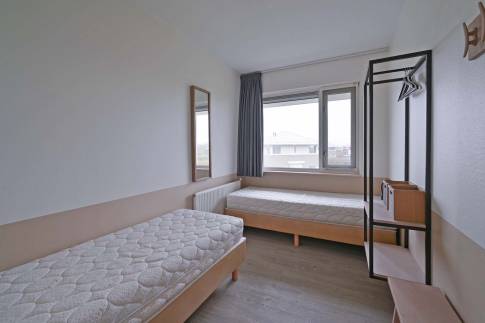 The Slaapkamer 2 of Type 4LK - nr. 654 in Landal Esonstad