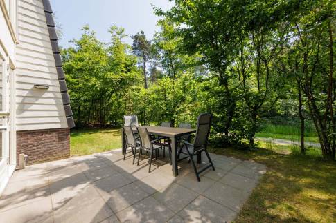 The Terras of Type Parkvilla - nr. 135 Zilveresdoorn in Bungalowpark Hoenderloo