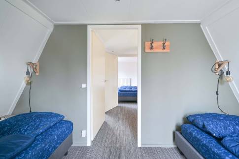 The Slaapkamer 3 of Type Veluwe Villa 4B - nr. 73 Pijplook in Landal Bungalowpark Hoenderloo