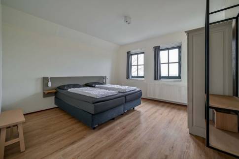 The Slaapkamer 3 of Type 10F1 - nr. 408 in Landal Esonstad