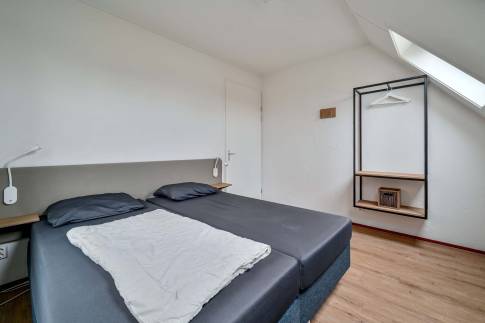 The Slaapkamer 4 of Type 10F1 - nr. 408 in Landal Esonstad