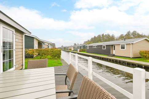 The Buiten of Type Stern - nr. 18 in Vakantiepark Giethoorn