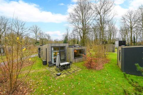 The Buiten of Type Lodge 6 - nr. 22 in Roompot Vakantiepark Schaijk