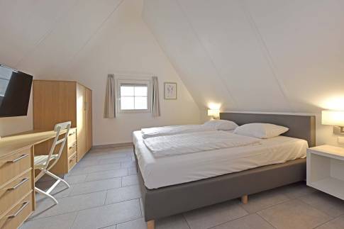 The Slaapkamer 1 of Type Wellness Lodge XL 4 - nr. 24 in Hof van Salland