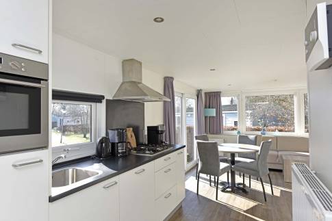 The Keuken of Type Buitenverblijf Wellness 4 - nr. 347 in Resort Arcen