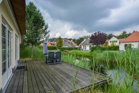 The Terras of Type 4B1 - nr. 238 in Landal Domein De Schatberg