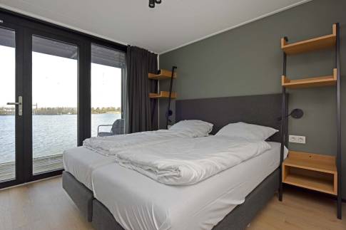 The Slaapkamer 1 of Type Sunset 6p - nr. 12 in Lakeside Resort Brielle