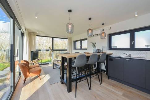 The Eetkamer of Type De Zeebries - nr. 8 in Vakantiepark De Zeeuwse Parel