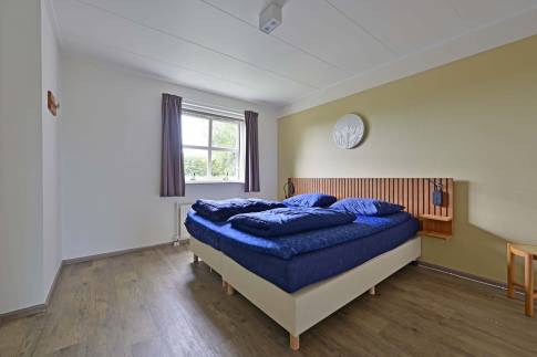 The Slaapkamer 1 of Type 6C2 - nr. 8 in Landal Beach Resort Ooghduyne