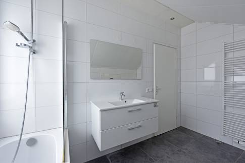 The Badkamer 2 of nr. 126 - type Comfort Villa 6 in Resort Arcen