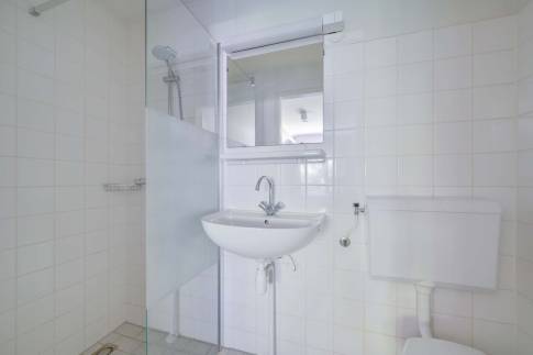 The Badkamer 1 of Type Gelderse Hoevewoning 4 - nr. 256 in Veluwse Hoevegaerde