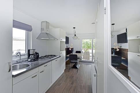 The Keuken of nr. 251 - type Panorama Chalet 5 in EuroParcs Gulperberg