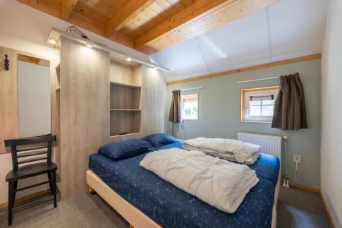 The Slaapkamer 2 of nr. 003 - type 8C Boerenhoeve in Landal Landgoed De Hellendoornse Berg