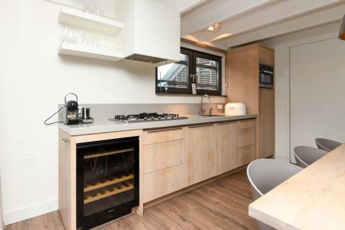 The Keuken of Type 8-persoons Wellness Tub & Sauna - nr. 13 in Vakantiepark Duynvoet