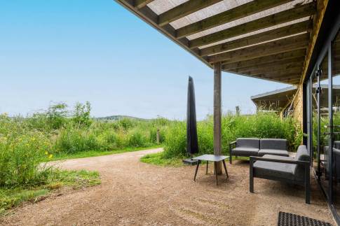 The Terras of Type Hillside Comfort 4 - nr. 143 in Landal Gulpen