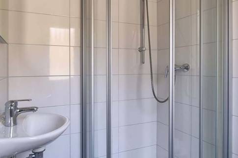 The Badkamer 3 of Type Landhaus 6 Luxe - nr. 35 in Eifelpark Kronenburger See