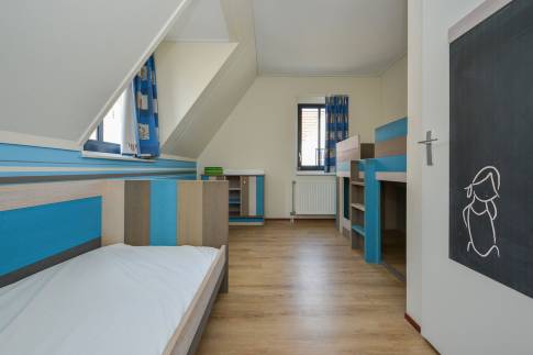 The Slaapkamer 3 of Type 8CK1 - nr. 426 in Landal Esonstad