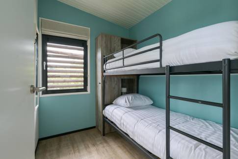 The Slaapkamer 2 of nr. 021 - type Oerd Family in Landal Ameland