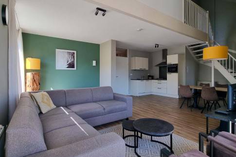 The Woonkamer of Type Penthouse Staffelsee Extra Luxe - nr. 123 in Dormio Resort Eifeler Tor