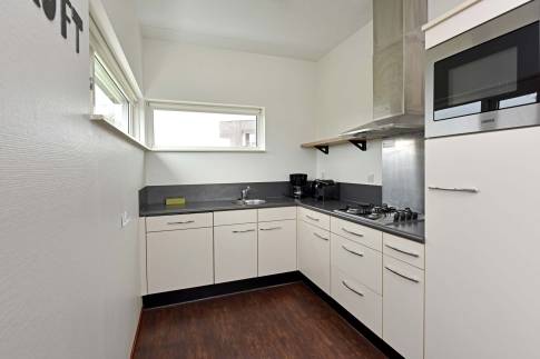 The Keuken of Type 4EL - nr. 528 in Landal Esonstad