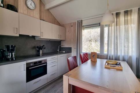 The Keuken of Type Kronenburg Comfort met Sauna 4 - nr. 57 in Eifelpark Kronenburger See