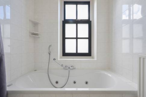 The Badkamer of Type 8E2 - nr. 331 in Landal Esonstad