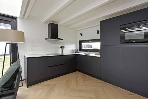 The Keuken of Type Sunset 6p - nr. 12 in Lakeside Resort Brielle