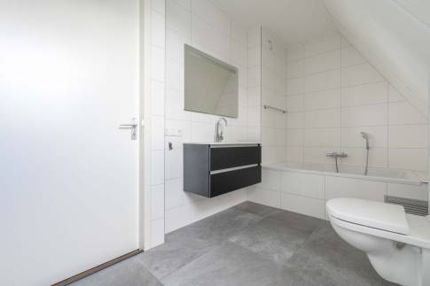 The Badkamer of Type 6L1 - nr. 221 in Landal Esonstad