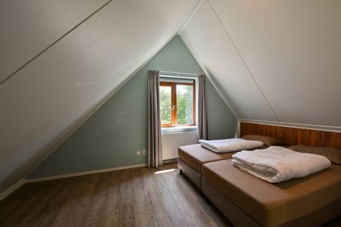 The Slaapkamer 1 of nr. 145 - type 8C2 Vogelzang in Landal De Reeuwijkse Plassen