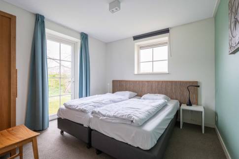 The Slaapkamer 2 of Type 16L - nr. 335 in Landal Beach Resort Ooghduyne