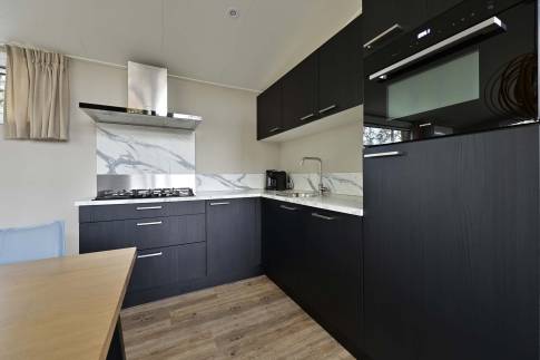 The Keuken of Type Bos Lodge Silva Beach - nr. 73 in Landgoed De Scheleberg