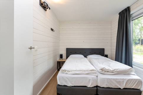 The Slaapkamer 1 of Type Forest Villa 6 - nr. 11 in Roompot Vakantiepark Schaijk