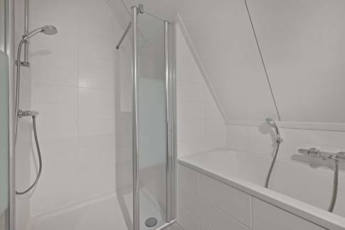 The Badkamer of Type 4C - nr. 33 in Landal De Reeuwijkse Plassen