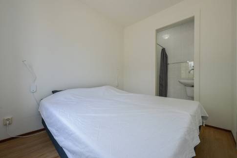 The Slaapkamer 2 of Type 8CK1 - nr. 426 in Landal Esonstad