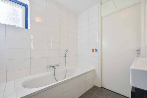 The Badkamer 1 of Type 6CK - nr. 57 in Landal Beach Resort Ooghduyne