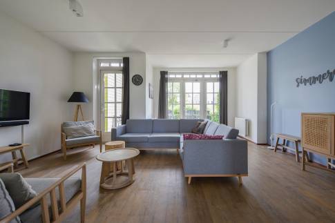 The Woonkamer of Type 8E2 - nr. 331 in Landal Esonstad