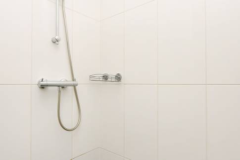 The Badkamer 2 of Type Suite Lodge A - nr. 15 in Park De Zeegser Duinen