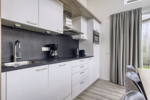 The Keuken of nr. 65 - type Bungalow 6A in Landal Beach Resort en Water Village