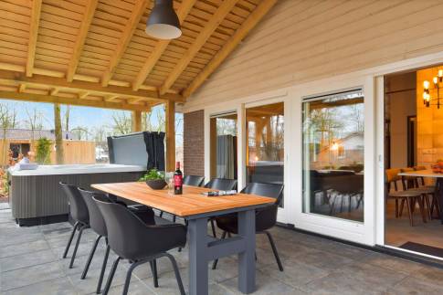 The Terras of Type Loft - nr. 57 in Vakantiepark Westerbergen