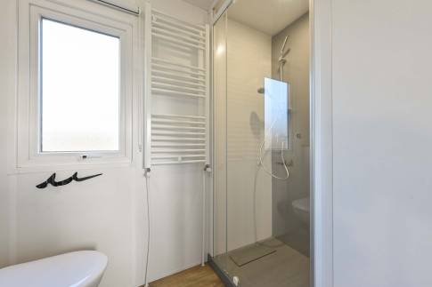 The Badkamer 1 of Bergalow 3 De Luxe - nr. 47 in Vakantiepark De Luttenberg