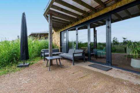 The Terras of Type Hillside Comfort 4 - nr. 143 in Landal Gulpen