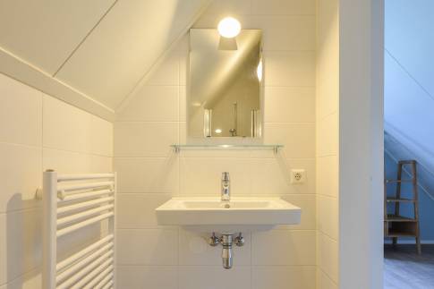 The Badkamer 3 of Type 8C2 - nr. 103 in Landal De Reeuwijkse Plassen