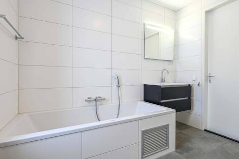 The Badkamer of Type 6L2 - nr. 631 in Landal Esonstad