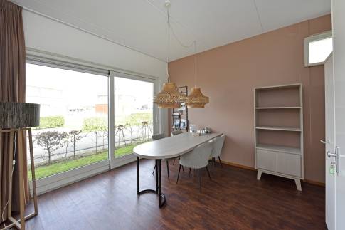 The Eetkamer of Type 4L2 - nr. 602 in Landal Esonstad